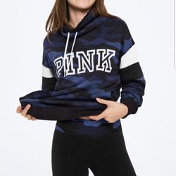 Size XS X-small New Victoria's Secret Pink Sherpa Lined Cowl Neck Pullover Sweatshirt Blue Camo