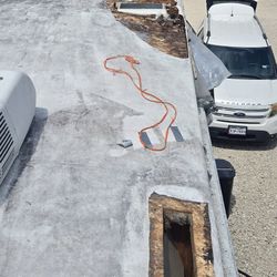 Se Reparan Trailas Techos Piso Carpetat Y Sercas Pintura