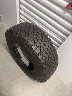 New 285/70/17  BF Goodrich