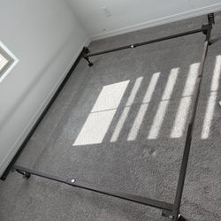 Metal Bed Frame 