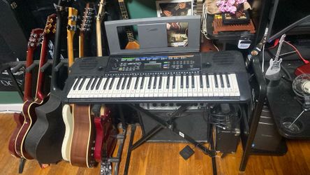 Yamaha Portable Keyboard