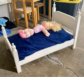 Cute doll bed