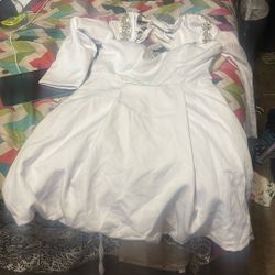 Dress Weeding
