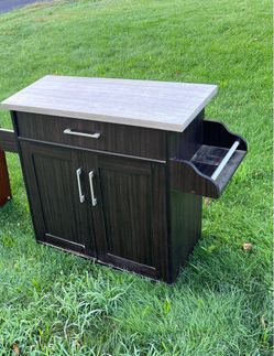Free Rolling Cabinet