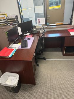 Free Office Desks