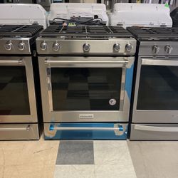 New Kitchen Aid Slide In Gas Range Five Burners‼️‼️