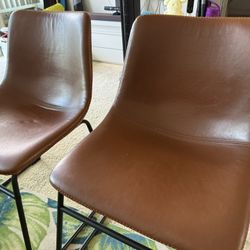 2 Chairs 