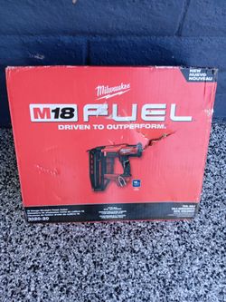 FINISH NAILER 16GA MILWAUKEE TOOL ONLY