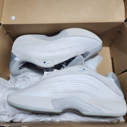 Nova Iiifinity Addidas Sneakers Size 14