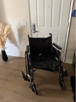 Wheelchair up to 350 lbs weight limit