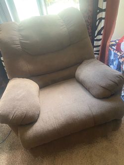 Recliner brown