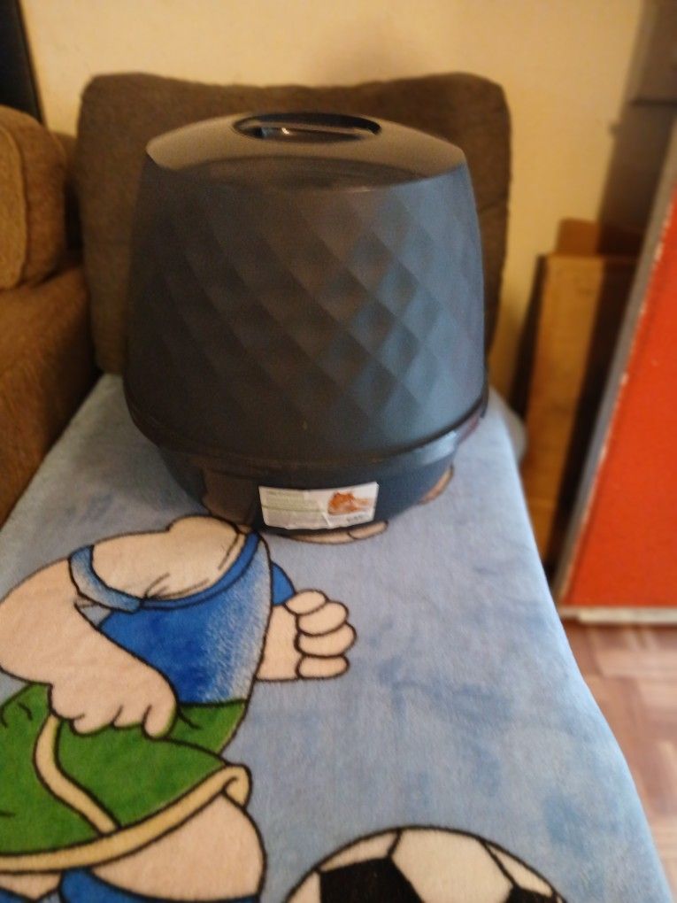 Sophresh Covered Litter Box