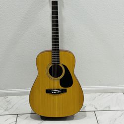 Yamaha F35 Acoustic Guitar 