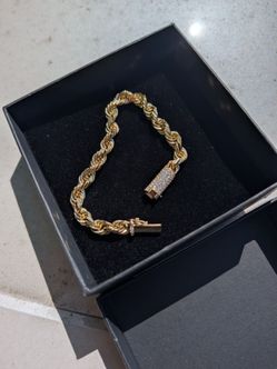 14kt rope bracelet with diamond barrel lock