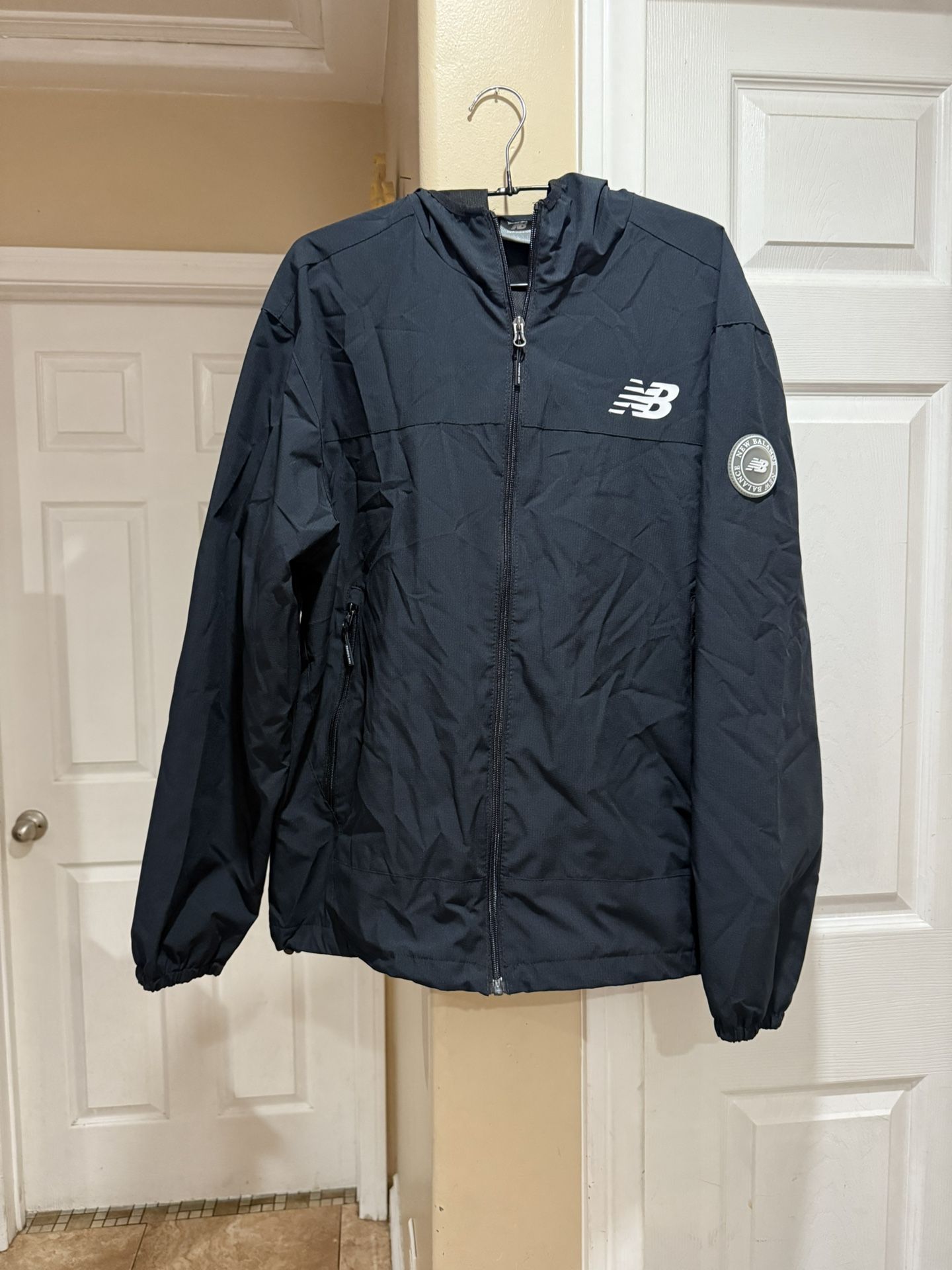 New Balance Men’s Windbreaker / Rain Jacket