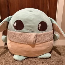 Baby Yoda Giant Squish-mallow 