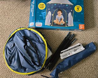 Spaceship play tent