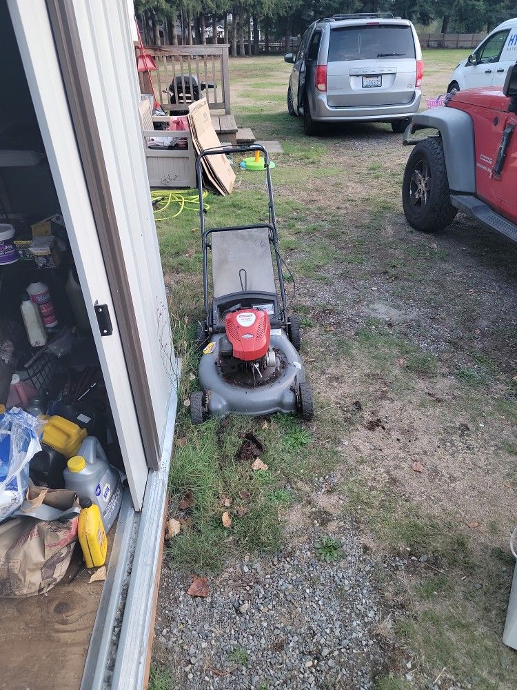 Free lawn mower