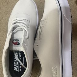 Avenger Work Shoes Men's Low Top Steel Toe, Oil resistant, anti-slip Size 11