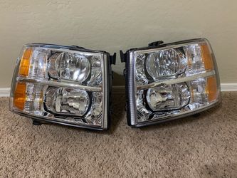 Brand New 2007-2013 Chevy Silverado Headlights Headlight Right And Left Aftermarket