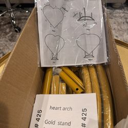 Metal arch stand HEART - gold size 6ft 5in. Brand new for wedding, engagement, party. Funeral