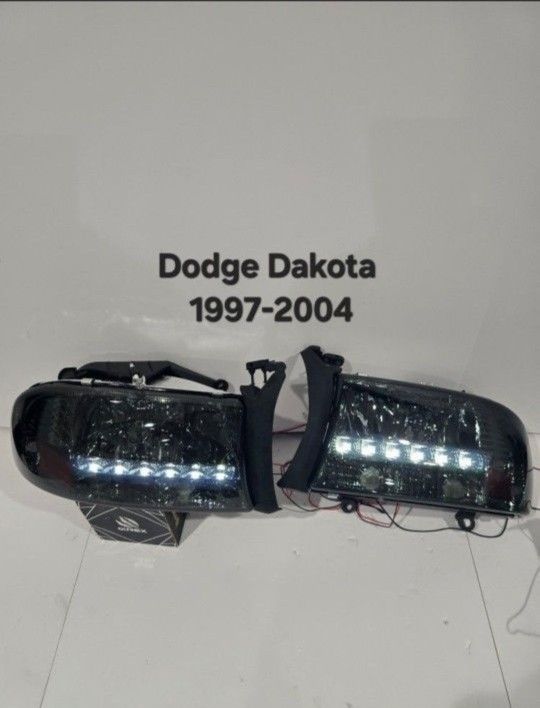 Dodge Dakota 1997-2004 Headlights