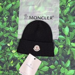 MOECLER BEANIE 