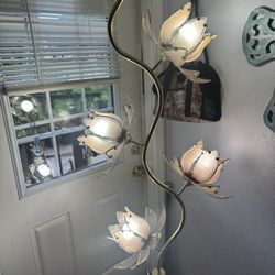 Antique Lotus Lamp
