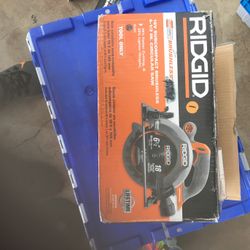 Ridged 6-1/2 Brushless Circular Saw