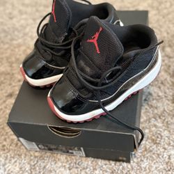 Jordan 11 Retro Bred TD - Size 6C