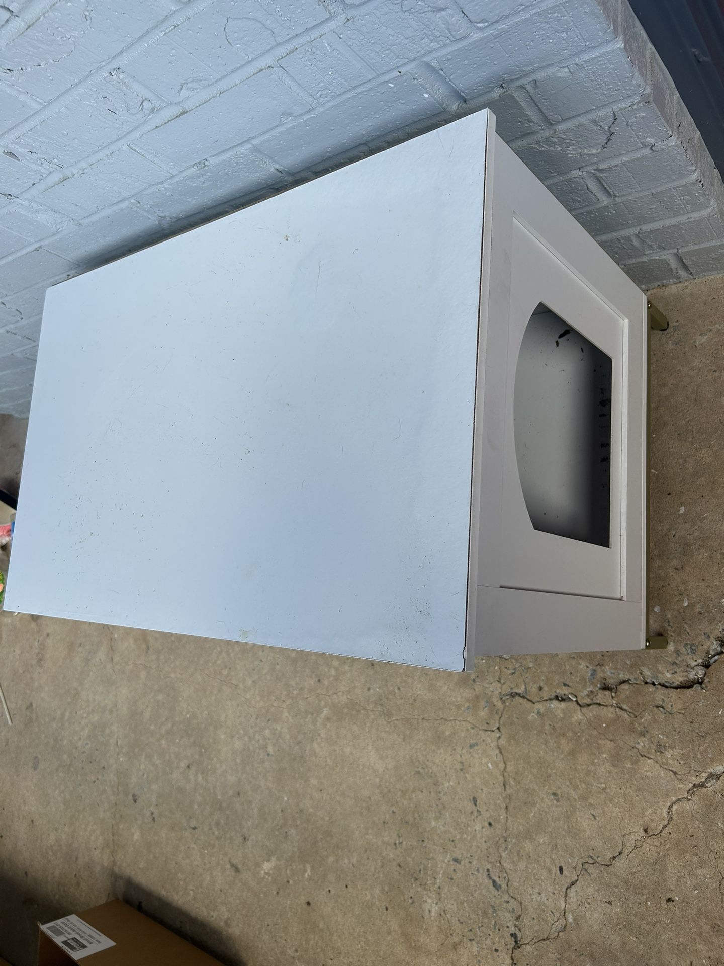 Cat/small Dog House