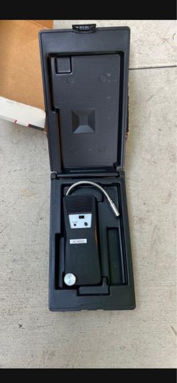 Snap on leak detector ac6500 vacuum leak asking $50