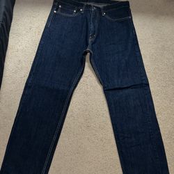 New Levi Pants Size 36-32