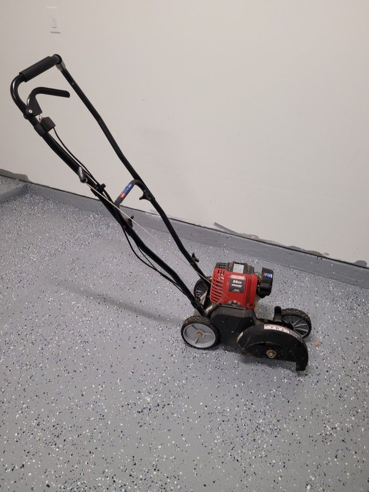 Craftsman Edger CRAFTSMAN E410 9-in Gas Lawn Edger