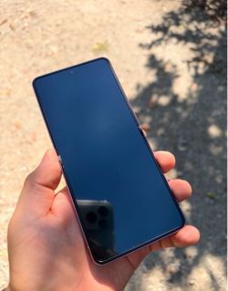 Samsung Galaxy Flip 8
