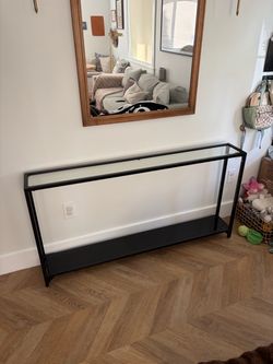 Entryway table