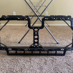 Factory OEM 2017-2019 Ford F-250 F-350 Super Duty Grill Mount Bracket 