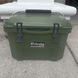 Grizzly 20 Cooler Made In USA