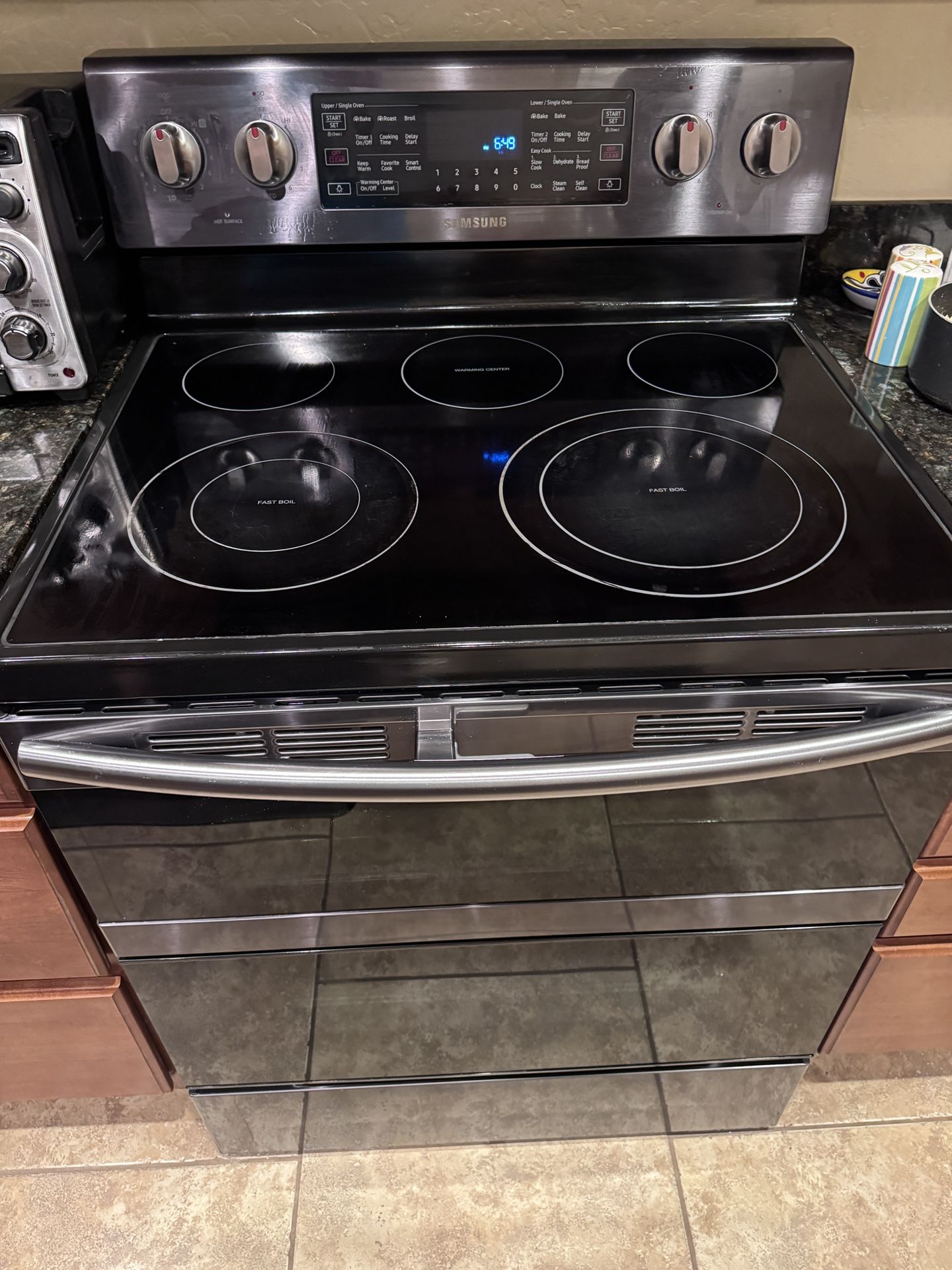 Electric Samsung Dual Oven With 5-burner Stovetop