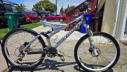 Titus Switchblade Full Suspension Mountain Bike Large Frame