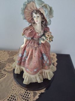 Preciosa Dama Antigua China 
130 dolares