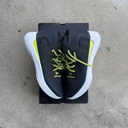 Under Armour Curry 3Zero LIGHTLY USED