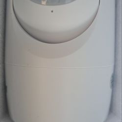 WIRELESS 🛜 SECURITY CAMERA LIGHTBULB 