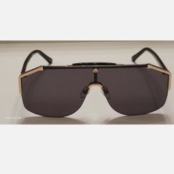 Gucci GG Shield Sunglasses