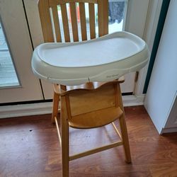 Eddie Bauer Highchair 