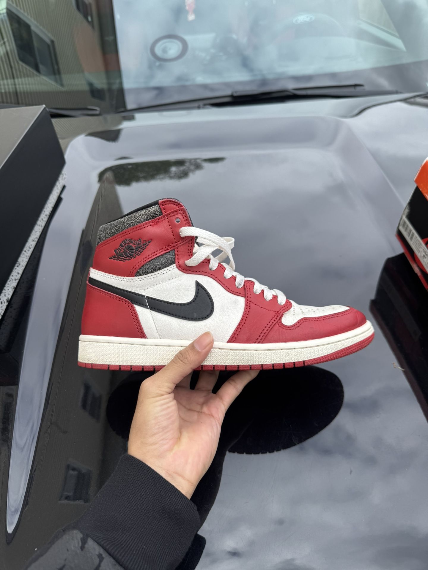 Jordan 1 Retro High OG Chicago Lost and Found Vnds Sz 8.5