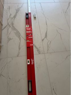 Milwaukee 78 in. to 144 in. REDSTICK Expandable Box Level