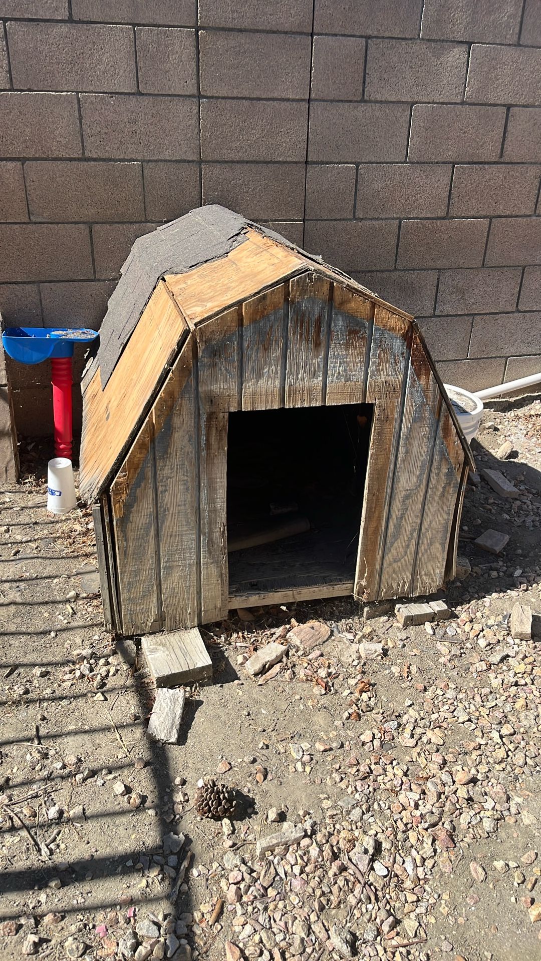 FREE Dog House