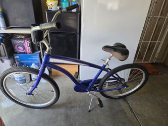 Giant Simple Single beach crusier