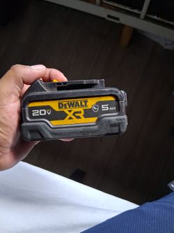Dewalt Battery